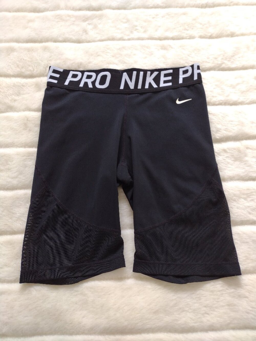 Nike Pro Women's Compression Shorts Long Medium Black Dri-Fit
